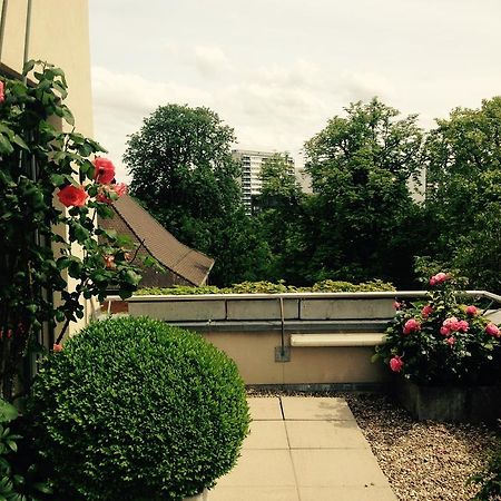 Avliving City Flat Basel With Roof Garden Exterior photo