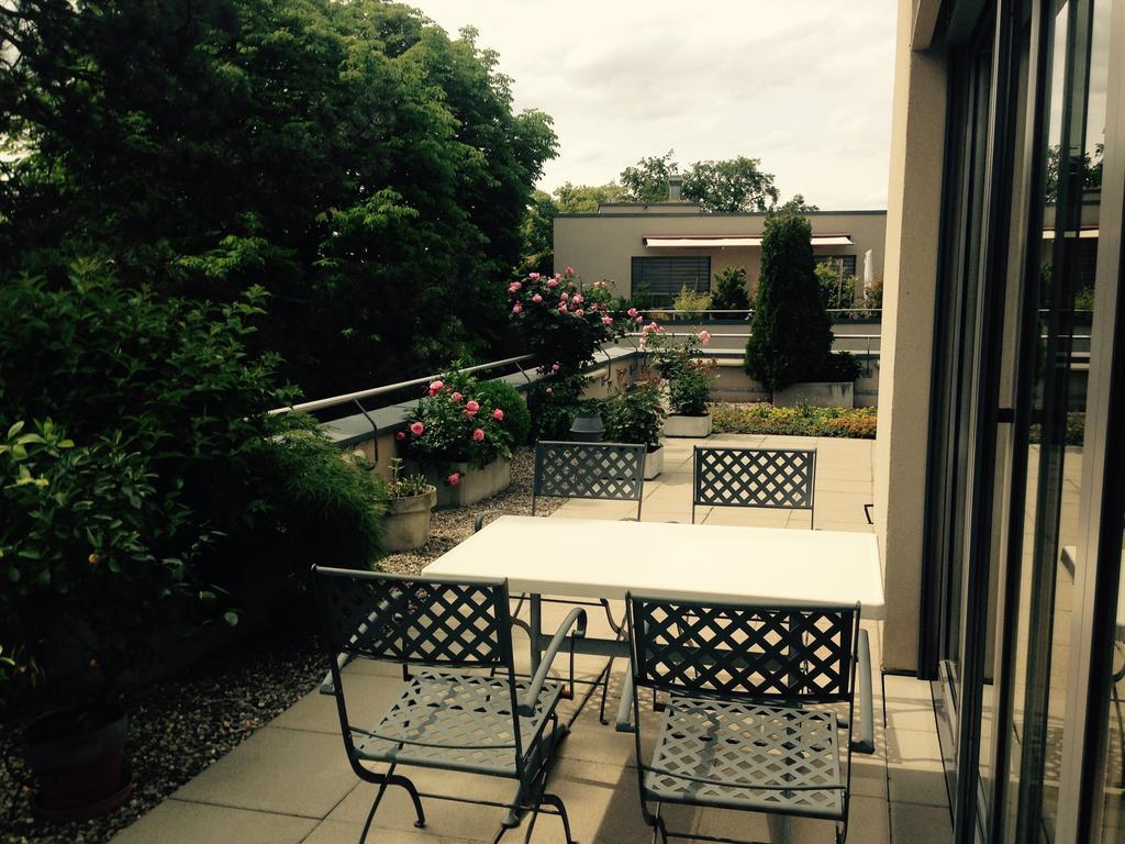 Avliving City Flat Basel With Roof Garden Exterior photo